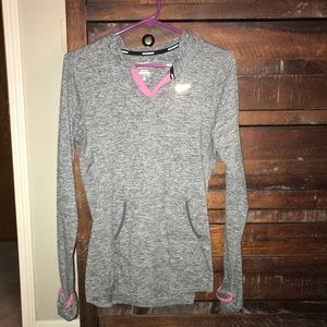Hooded Nike dri fit sweatshirt
